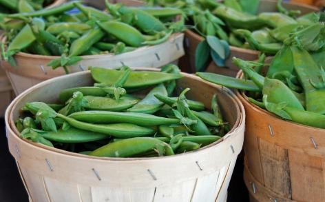 sugar peas in baskets