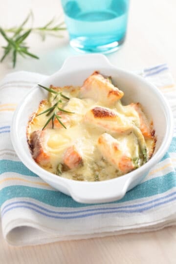 salmon, cheese, baked, food, fish, asparagus, dinner, meal, seafood, mozzarella baked fish recipe