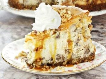 pecan-pie-cheesecake