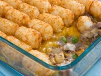 tater-tot-casserole-with-cheese